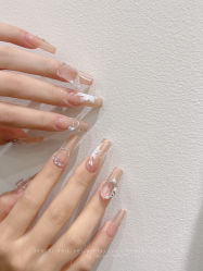 -花岐款式专研健康美甲沙龙