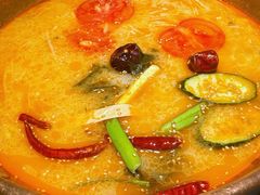 -洱火云南酸菜牛肉火锅(石景山当代商城店)