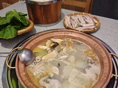 -阿婆情腊排骨火锅(金虹路店)