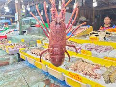 -拉威海鲜市场