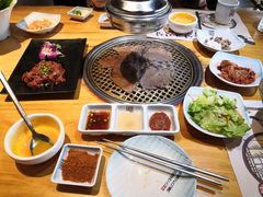 -唯成•韩国炭火烤肉 유성고기