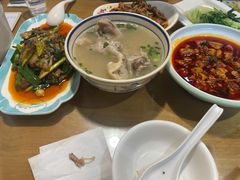 -易老妈蹄花.特色川菜(人民公园总店)