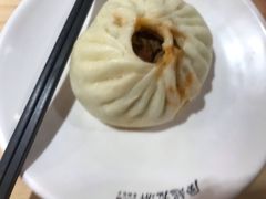 -凤起龙游老面包子(凯德晶品店)