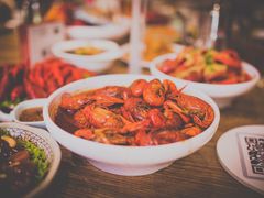 -叶派龙虾•招牌香辣蟹·海鲜(中海国际店)