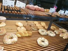 -焙丽拾光(麦凯乐直营店)