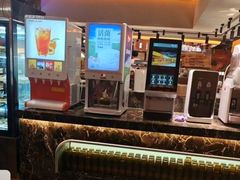 -黑金·寻焰自助百汇·烤肉·火锅(中街店)