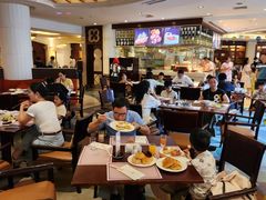 -东莞塘厦三正半山温泉酒店·沙利文西餐厅