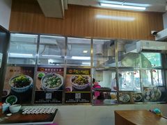 -潮镇老尾牛杂(环城西路店)