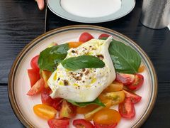 burrata&nbsp;caprese-Fiume福弥意大利餐厅