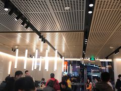 大堂-麦当劳(龙阳路店)