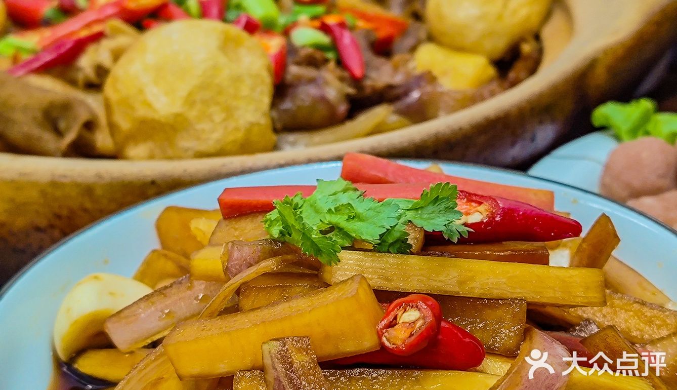 🤤天凉的快乐不就是这一口香喷喷的牛杂嘛！！