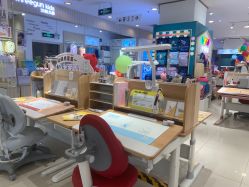 -宝大祥青少年儿童购物中心(普陀中环店)