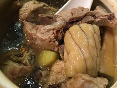 蚝豉嚮鑼燉排骨-黄祥华养生堂·炖汤·营养蒸饭(岭南天地店)