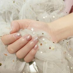 -蜜丝卡伦美甲美睫连锁