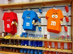 -m豆巧克力世界(上海世茂广场店)