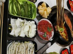 -钢管厂五区小郡肝串串香(南山店)