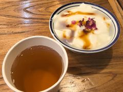 -云阿蛮云南生烫牛肉米线(奉贤路店)