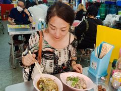 -榮泰米粉湯(Left Shop)