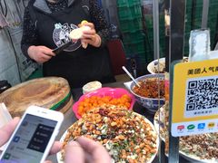 -清真马乐贝腊牛肉蛋黄菜夹馍(马蓉洒金桥店)