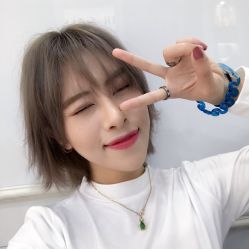 -DL HAIR SALON