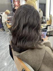 -藤野造型烫染·漂发