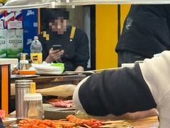 -哈尔滨小酒馆·鲜肉现穿自助烧烤(康新花园店)