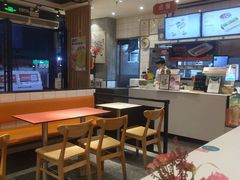 大堂-红荔村肠粉(岗厦店)