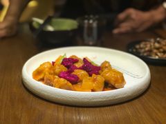 波萝咕噜猴头菇-十二舍·湯物素煮(江泰潤政店)