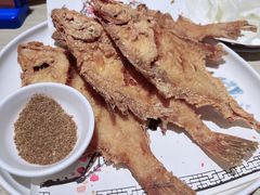 -小船渔村•大连菜•大连焖鱼(黄河路店)