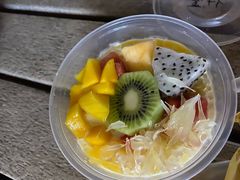 什果楊枝金撈-特式糖水铺甜品
