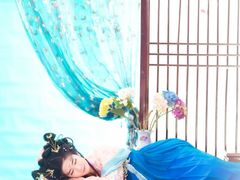 -九月鹰飞汉服摄影工作室