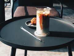 靠窗位-NokNok Coffee(宽窄巷子店)