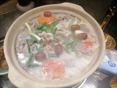 -聚汇三少·龙虾·中餐厅(莫邪路新天地店)