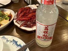 -聚汇三少·龙虾·中餐厅(莫邪路新天地店)