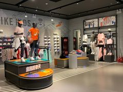 -NIKE品牌体验店(金源新燕莎店)