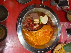 -谭鸭血老火锅·匠心(环球港旗舰店)