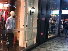 -砂之船奥莱(南京江宁店)