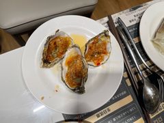 -金马门国际美食百汇(珞喻路店)