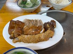 -明姨仔潮汕美食·碳炉猪脚·汕尾牛腩饭·起片鸡煲(起义路店)