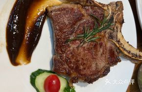 French Steak Chateaubriand