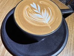 招牌拿铁-白鸟珈琲White Bird Cafe(南京西路店)