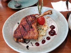 油封鸭腿配黄油土豆泥-CRAZYONES西班牙海鲜饭(上海美罗城店)