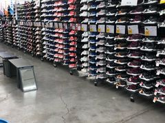-迪卡侬(鲁泰大道店)
