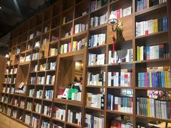 -百新书局(尚悦湾店)