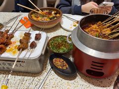 -小董哥烤串·爆汁大油边(故宫店)