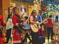 -老滇山寨•云南特色菜•地方菜•民族风情歌舞表演(金碧店)