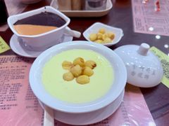 莲子姜撞奶-南信牛奶甜品专家