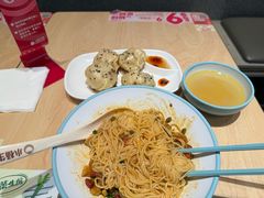 -小杨生煎(浦江欢乐颂店)