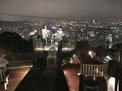 -草山夜未眠景观餐厅