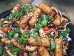 铁板鱿鱼须-八张桌子(老店)
